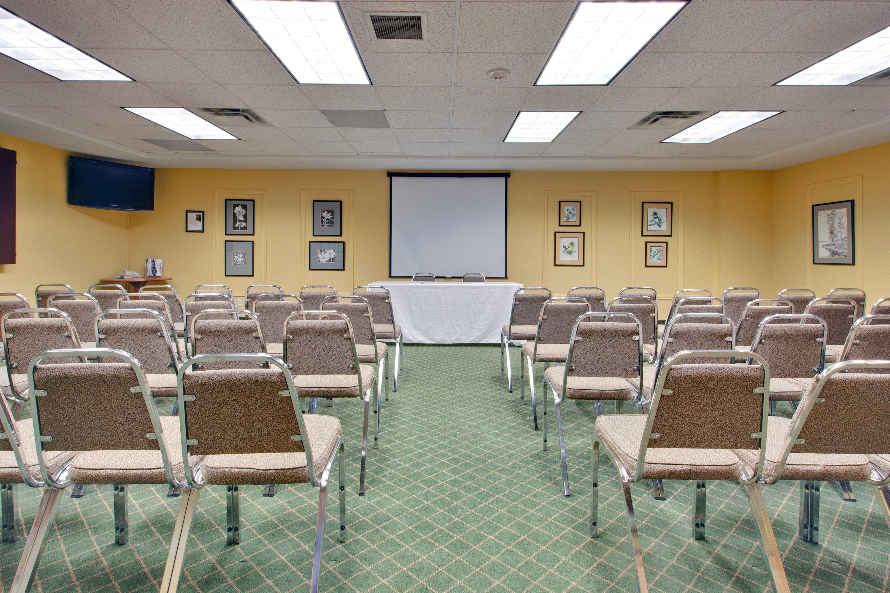 Holiday Inn Express Dryden By Ihg Esterno foto